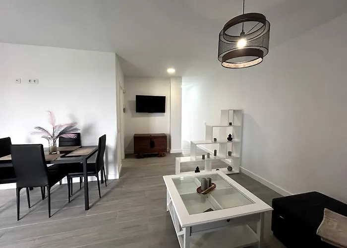 Con Encanto Y Vistas Panoramicas, Stevier