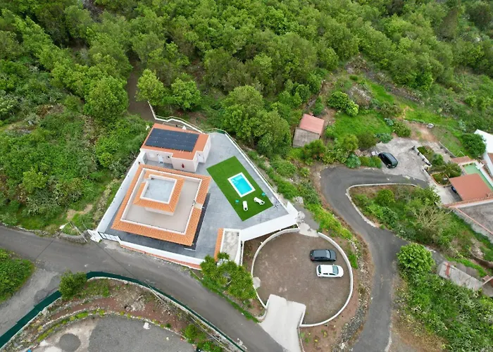 Con Encanto Y Vistas Panoramicas, Stevier