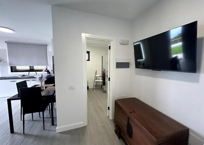 Con Encanto Y Vistas Panoramicas, Stevier Икод-де-лос-Винос